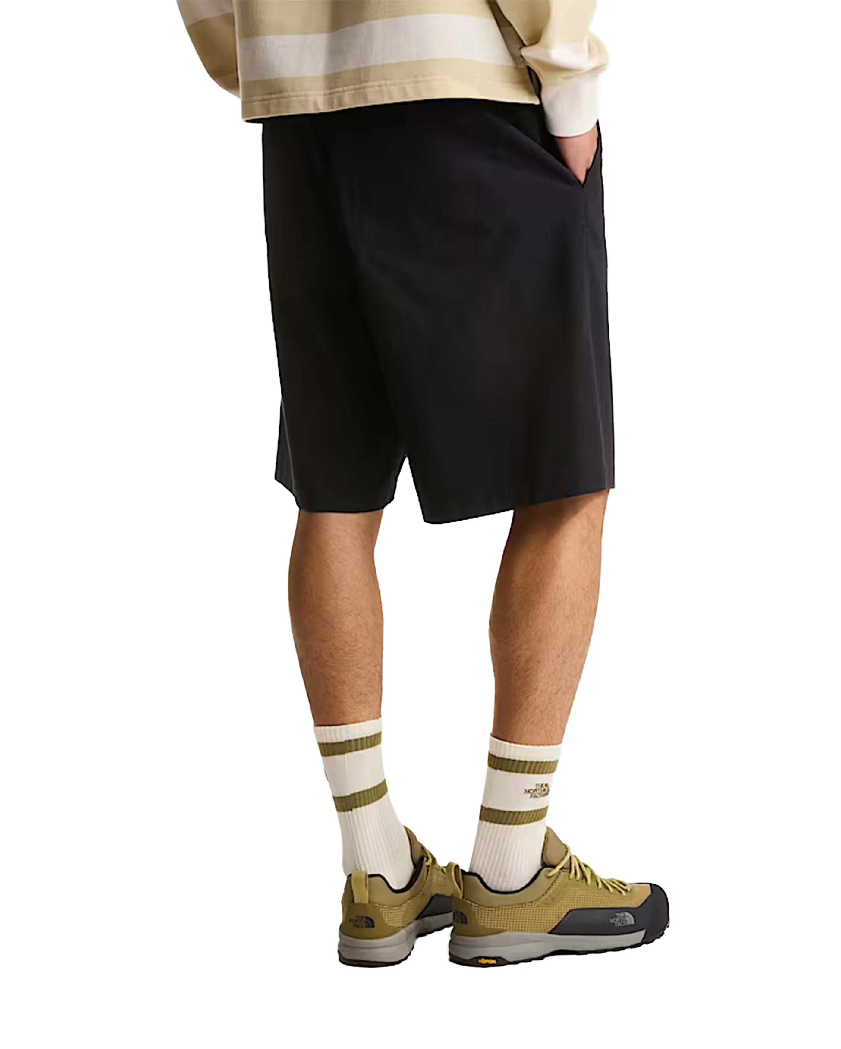 M Baggy Beta Shorts TNF Black - Image 10